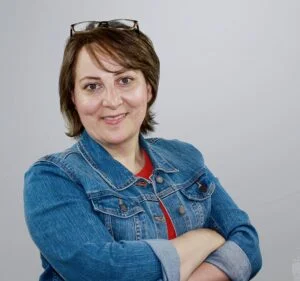 Nazee Mirshamsi - Diet & Nutrition at The Healing Oak